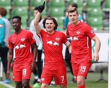 澳亚国际游戏-莱比锡红牛名宿退役，谱写传奇一生的简单介绍