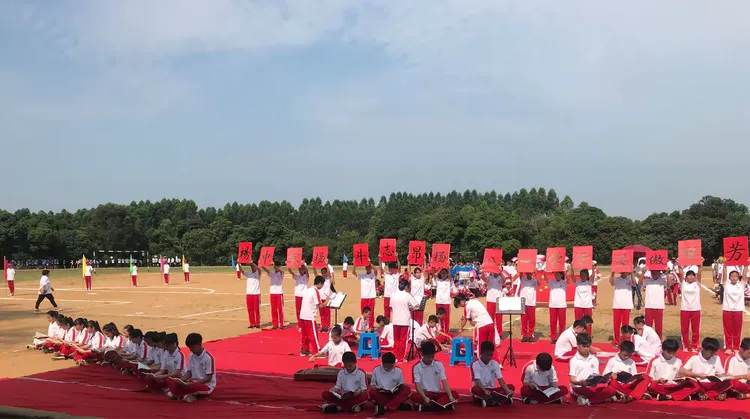 澳亚国际在线登录-包含安徽队再续辉煌，多次登顶尽展风采的词条