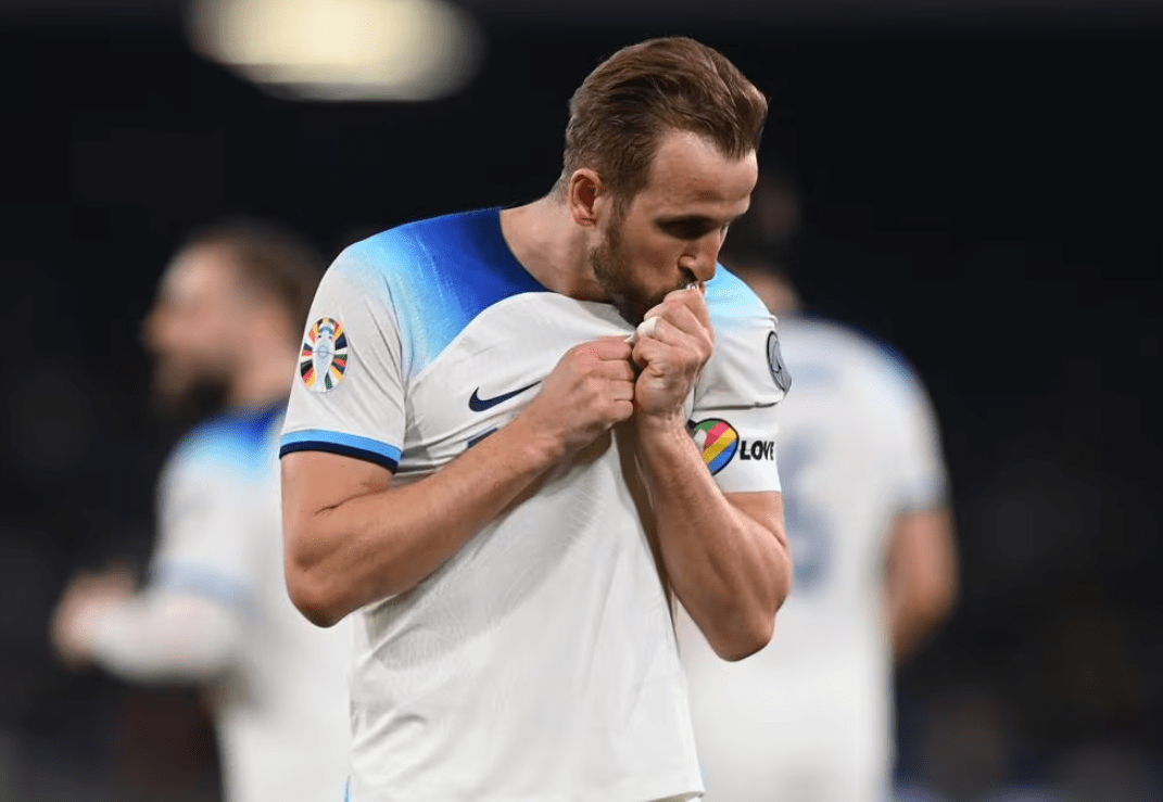 澳亚国际在线登录-英格兰主场险胜捷克，豪取三分的简单介绍