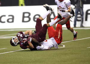 波兰备战欧预赛，巨大压力下备战